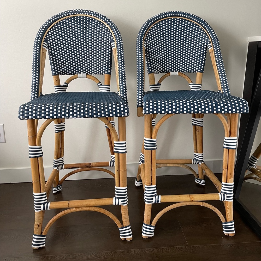 ST. GERMAIN RESIN ARMLESS BAR & COUNTER STOOL